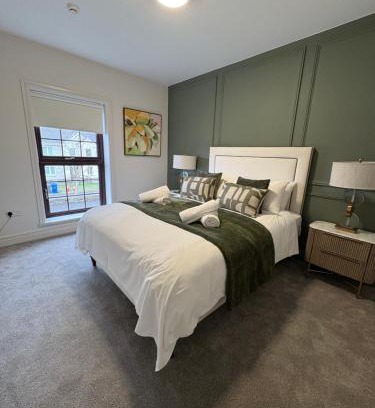 Mohill Hotel | The Copper Still Bar Restaurant & Boutique Rooms