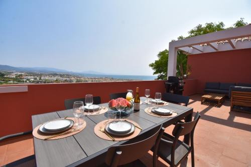Castillo de Sabinillas Apartment | The Coral Breeze - Top Floor Apartment with Spectacular Views