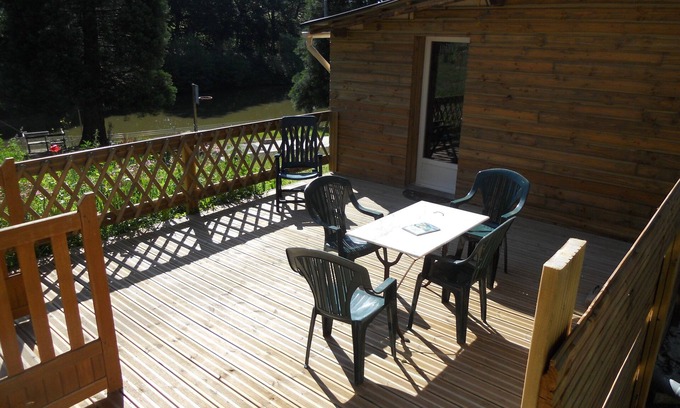 Lescure-Jaoul Cottage | The cottage lake, lescure-jaoul