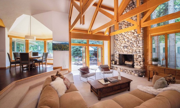 Warm Springs House | The Creekbend House | Waterfront + Steps to Baldy