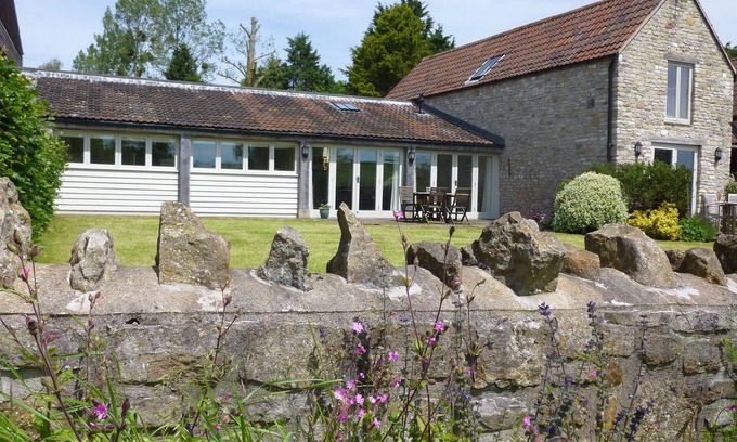 Belluton Cottage | The Dairy, a lovely cottage near Chew Magna, Bristol Bath and Wells with views