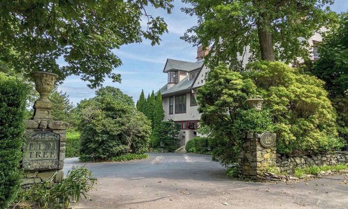 Top of the Hill House | The Elm Cottage Summa