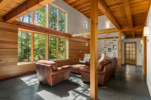 Carrabassett Valley Ski Chalet | The Epic Sugarloaf Family Getaway