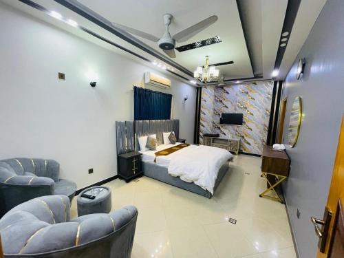 Clifton House | The Family Star Guest House