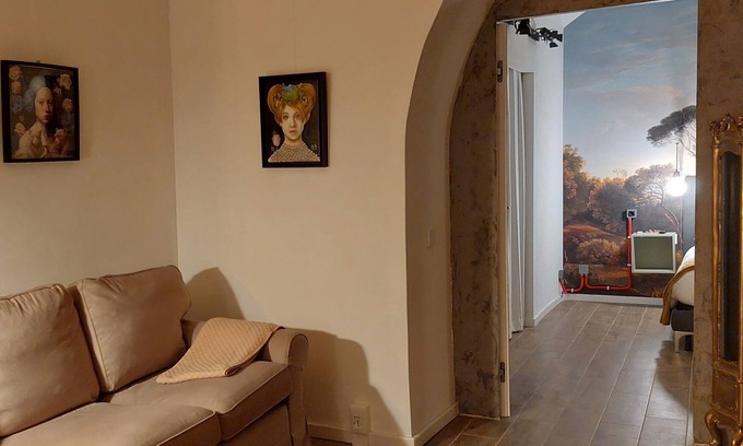 Quartiere XVII Trieste House | The former art gallery next to the park is now a barrier-free apartment.