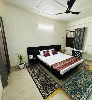 Sikandra Apartment | The Giri Nandani Stays Agra