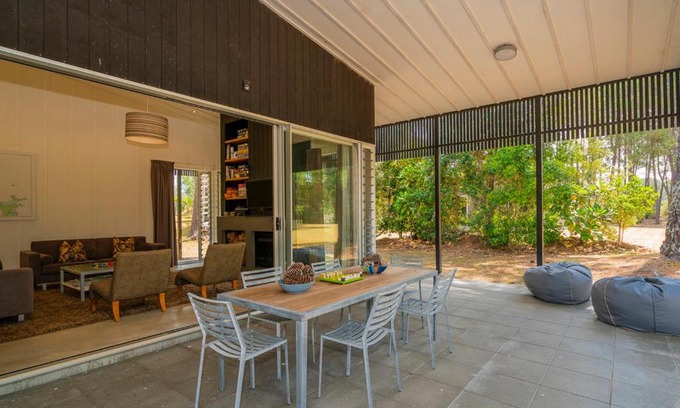 Matarangi House | The Golden Hideaway - Matarangi Holiday Home