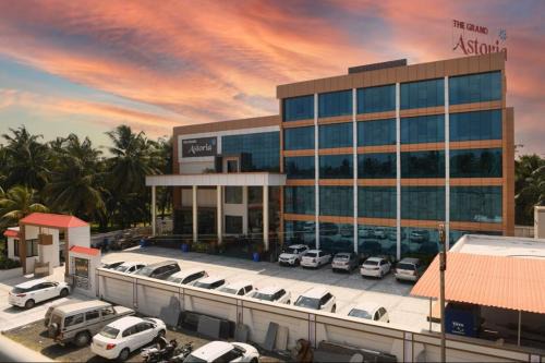 Veraval Hotel | THE GRAND ASTORIA SOMANTH by Shivalaya Darshanam