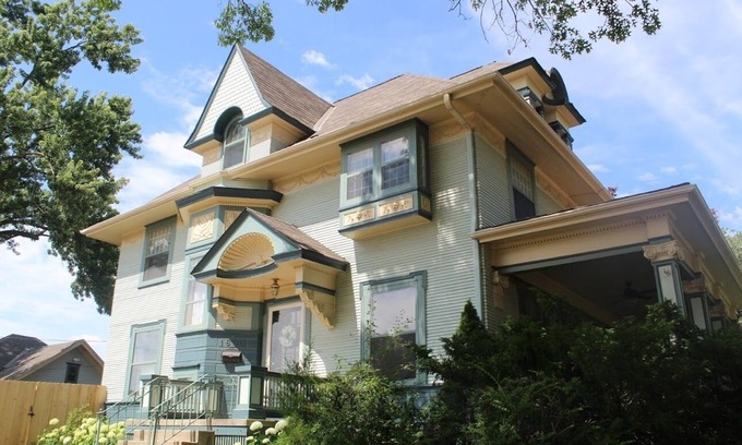 Cedar Rapids House | The Grand Rapidian- Historic 4-bedroom House with Fenced in Yard! Pet Friendly!