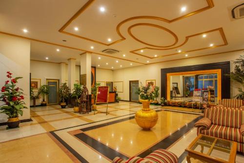 Rajkot Hotel | The Grand Regency