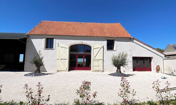 Seris House | the great house of the middle dukes