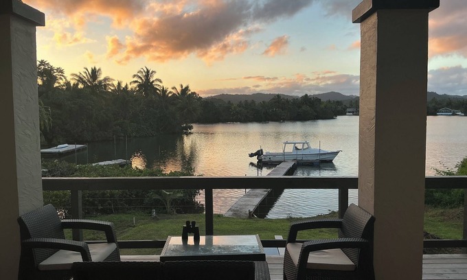 Pacific Harbour Villa | The Harbour House. 3-bedroom waterfront villa in enchanting Pacific Harbour