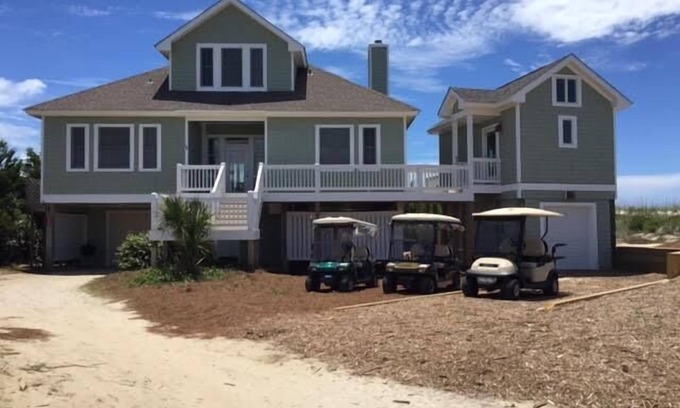 South Beach House | The Hartshorn House Oceanfront Five Bedrooms Private Beach Access 3 G