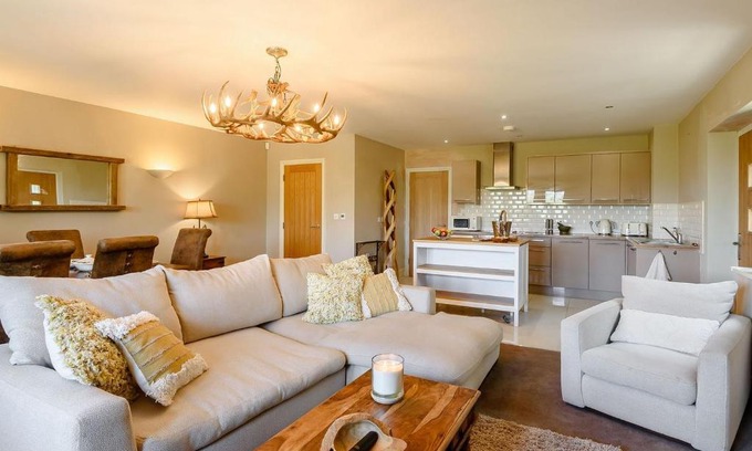 Dronfield House | The Haven - Uk38739