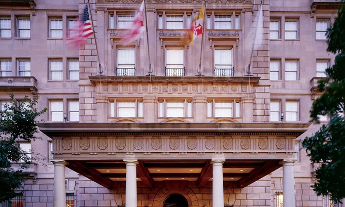 Connecticut Ave - K Street Hotel | The Hay-Adams
