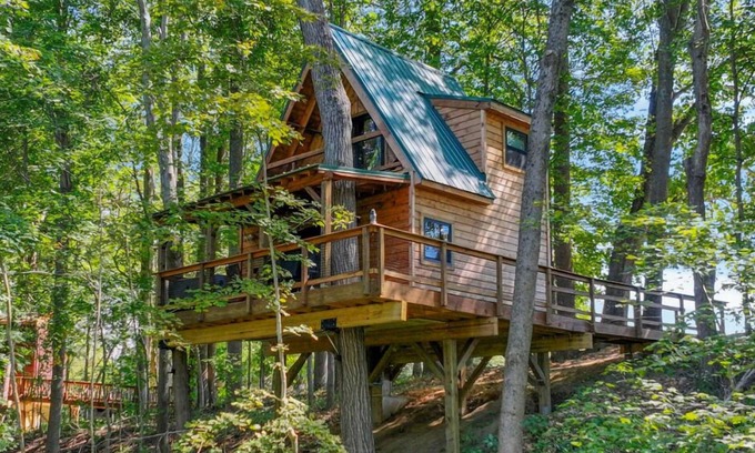 Rockbridge House | The Hocking Hills Treehouse