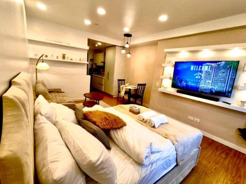 Makati Apartment | The Hotel Residences at Acqua in Mandaluyong- Near Rockwell in Makati