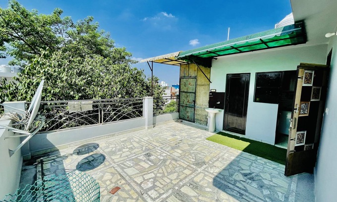 New Delhi Apartment | The House 1-Bedroom Flat in Rohini sector 5 Delhi