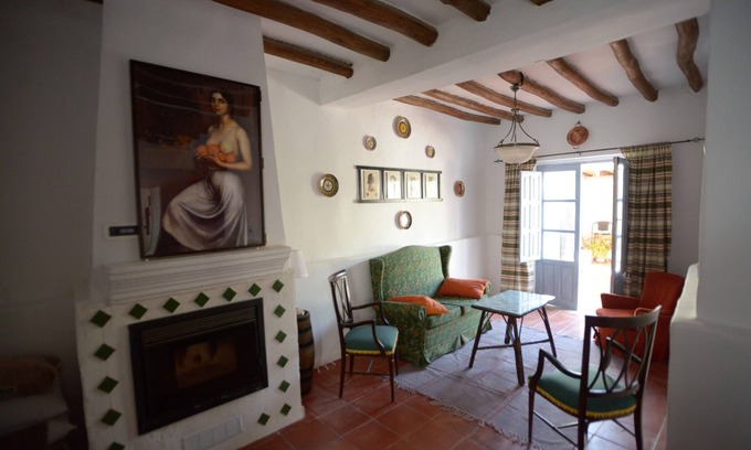 Murchas Cottage | THE HOUSE OF CHABELI