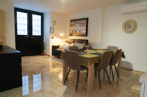 Picanello-Ognina-Barriera-Canalicchio House | The House quattro punto zero