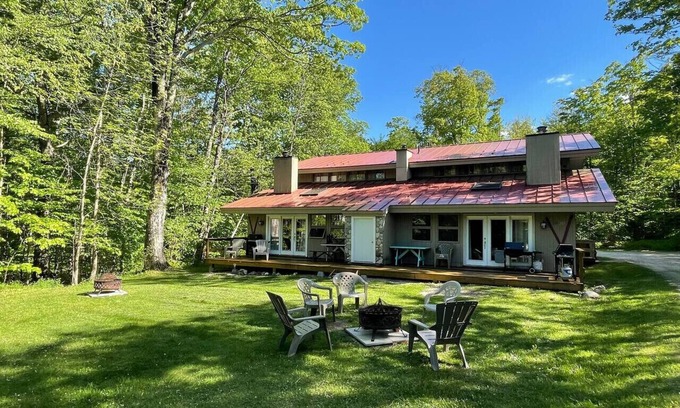 Killington Ski Chalet | The Killington Chalet, Hot Tubs, Sauna, Boot Dryer