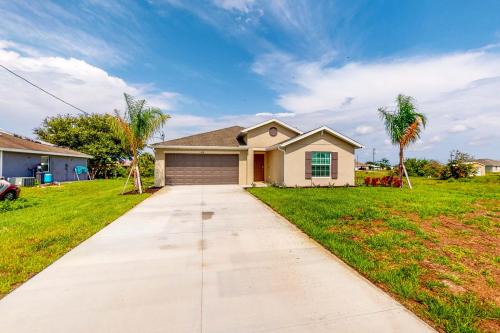 Lehigh Acres House | The King Charlie