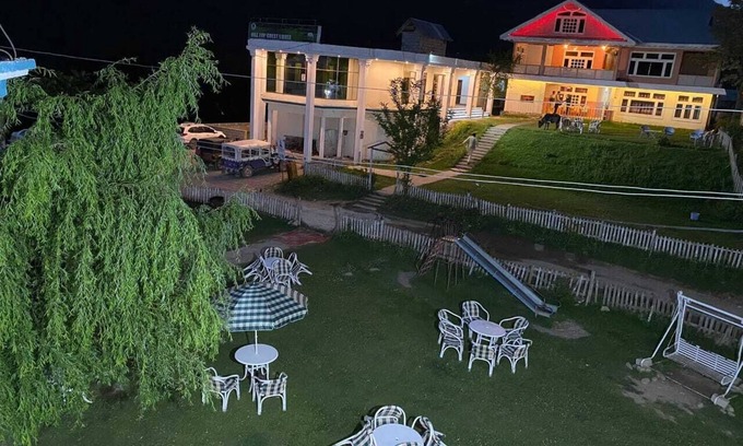 Shogran Hotel | The Kylix Resort & Resturant Shogran