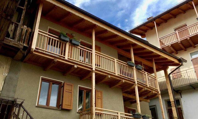 Levico Terme House | The lake and the walks near the house