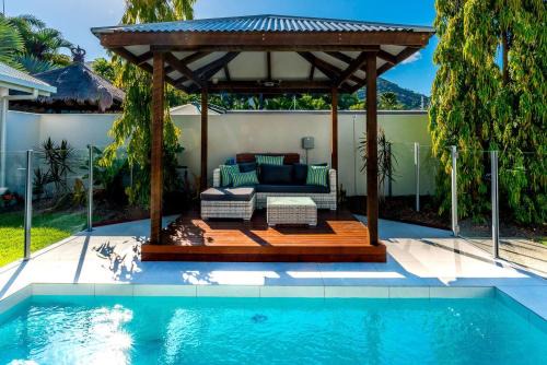 Palm Cove Villa | The Last Resort Villa 2