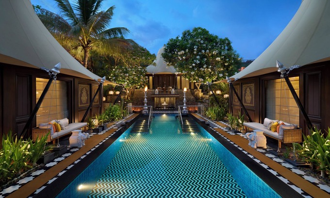 Udaipur District Hotel | The Leela Palace Udaipur