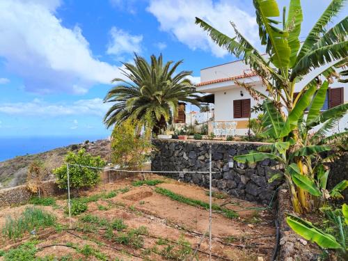 Chio Ski Chalet | The Lemon Factory