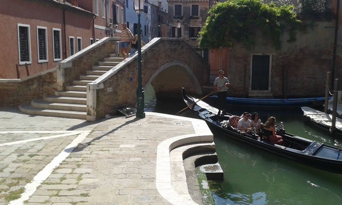 Santa Croce House | The Little House in Venice