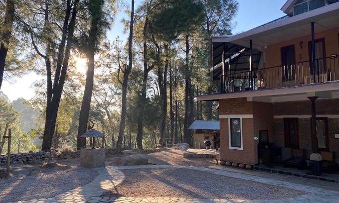 Palampur House | The Lodge at Wah, Kandbari