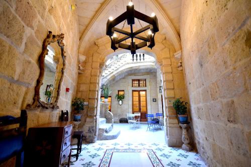 Cospicua Hotel | The Lodge