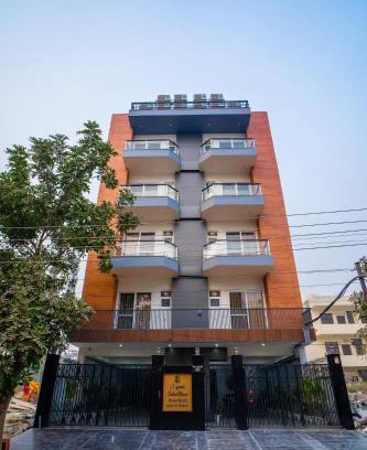 Gurugram Apartment | The Lodgers 1 BHK Serviced Apartment Golf Course Road Gurgaon