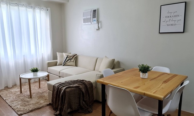 Cagayan de Oro Condo | The Loop 2-BR CONDO Fully Air-conditioned with Wifi, Sofa Bed & Water Dispenser