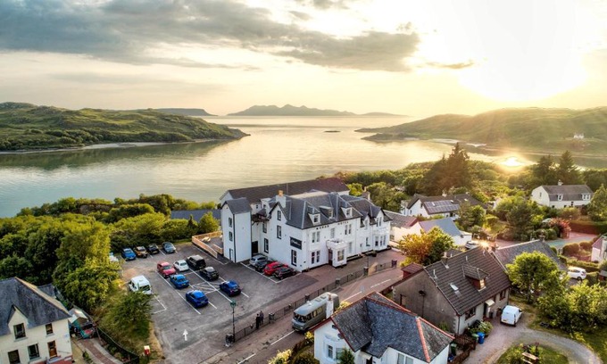 Morar Hotel | The Morar Hotel