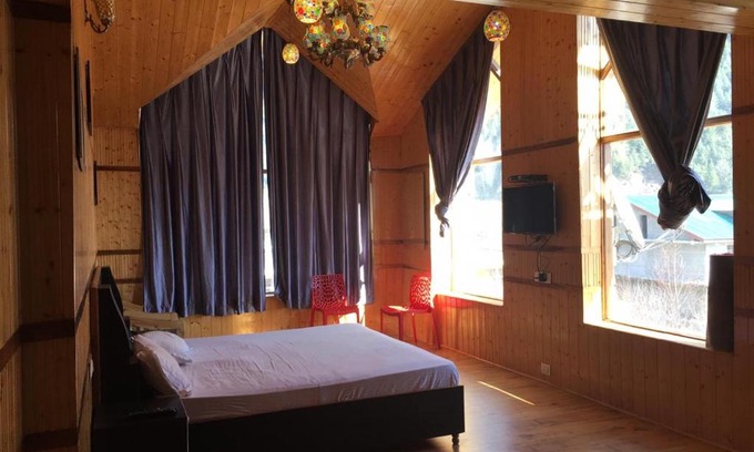Burwa Bed & Breakfast | The Mountain Glory
