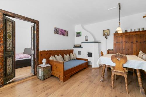 Innsbruck Apartment | The Mountain View Innsbruck