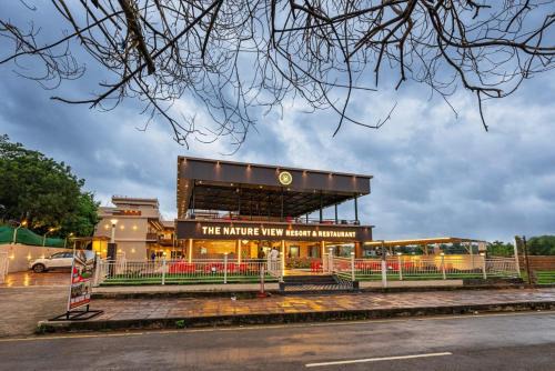 Jagdalpur Hotel | The Nature View Resort & Restaurant