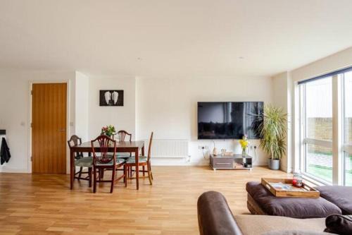 Forest Hill Apartment | The Nest of Forest Hill