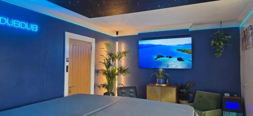 Coatbridge Bed & Breakfast | The NEW Blue Horse Suite at The Grumpy Schnauzer B&B Luxury Private Indoor Hot Tub Breakfast in Bed