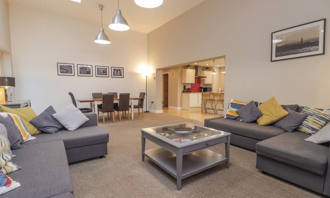 St Margaret's at Cliffe Cottage | THE OLD FIRE STATION, pet friendly in St Margaret's At Cliffe