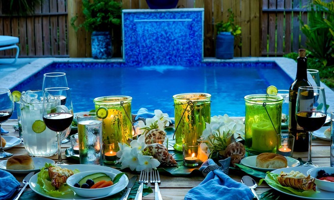Spanish Wells House | The ONLY house with POOL for rent in Spanish Wells! Five star service.