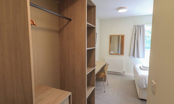 Eamont Bridge Cottage | THE ORCHARD OUTLOOK AT EAMONT PARK, with a garden in Penrith