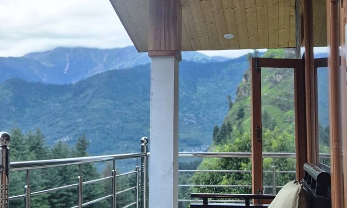 Manali Cabin | The Orchard Retreat VanVaas