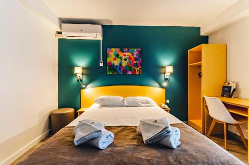 Decines-Charpieu Hotel | The Originals City, Hôtel Éclipse, Lyon Est