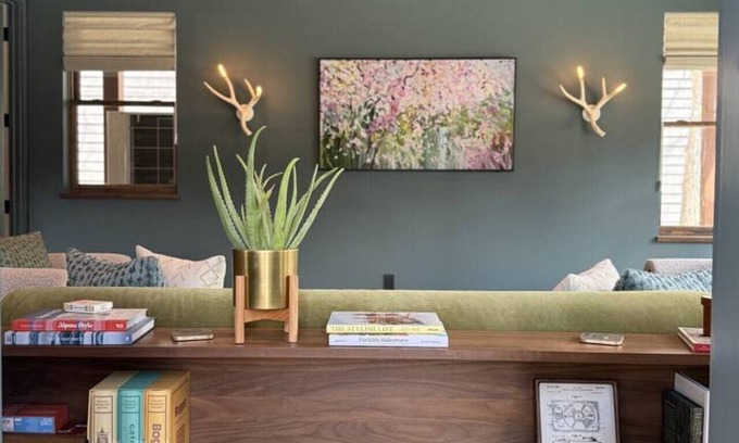 Crested Butte Hotel | The Outpost - Tincup Suite (1 BR)