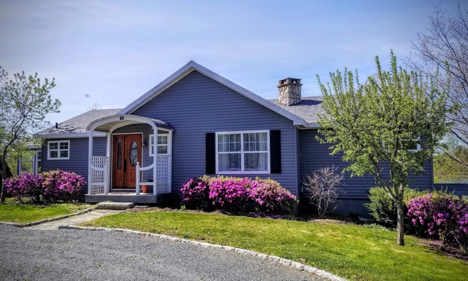 Blue Hill House | The Owlet - Waterfront overlooking blueberry fields