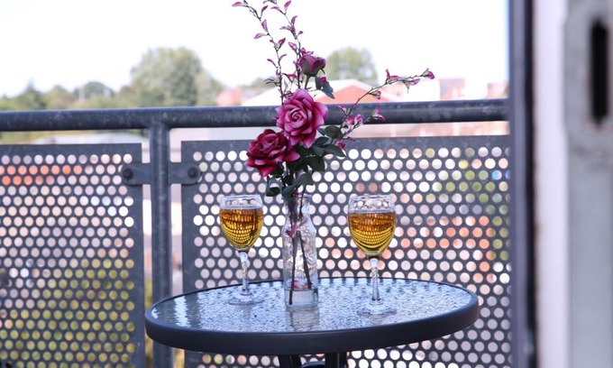 Oldham Apartment | The Penthouse (29)